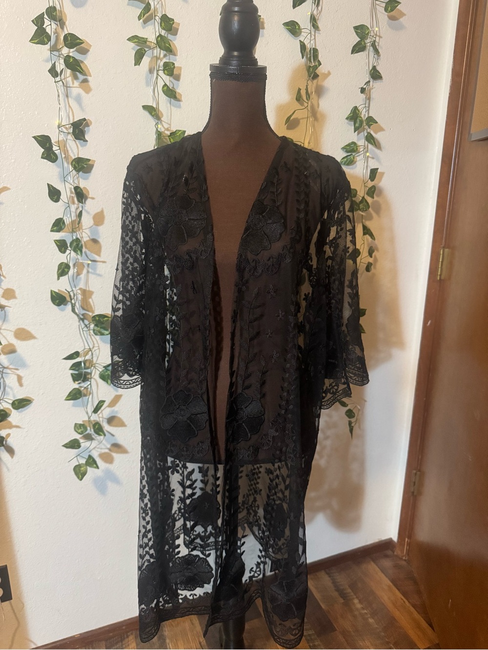 torrid Black Sheer Floral Lace Kimono